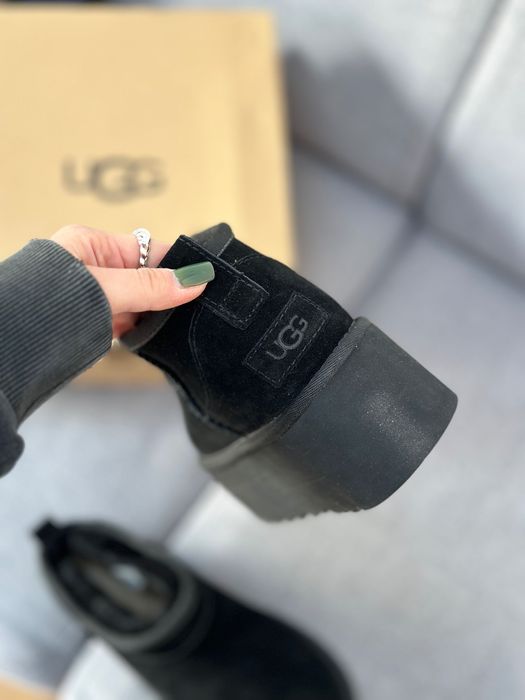 UGG ultra mini platforma boot mărimea 37