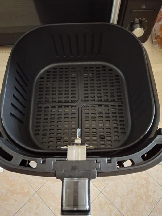 Air fryer Aigostar 7L 1900W