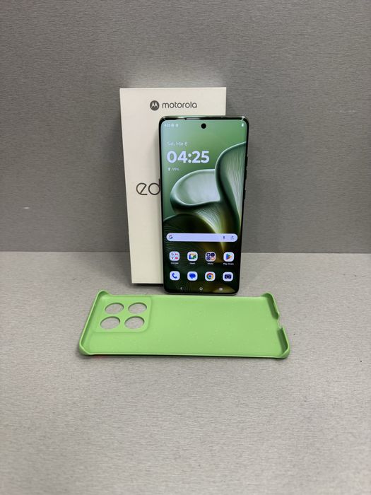 Продавам Motorla EDGE 60 отличен