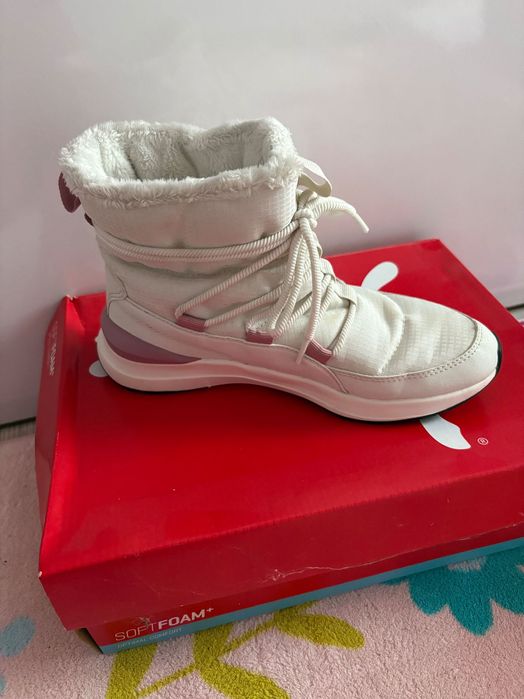 Дамски маратонки,боти и ботуши