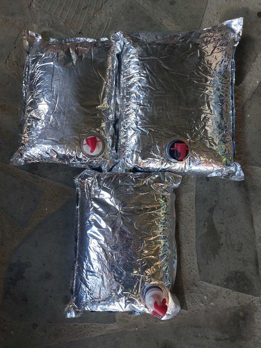 Suc natural din struguri si mere