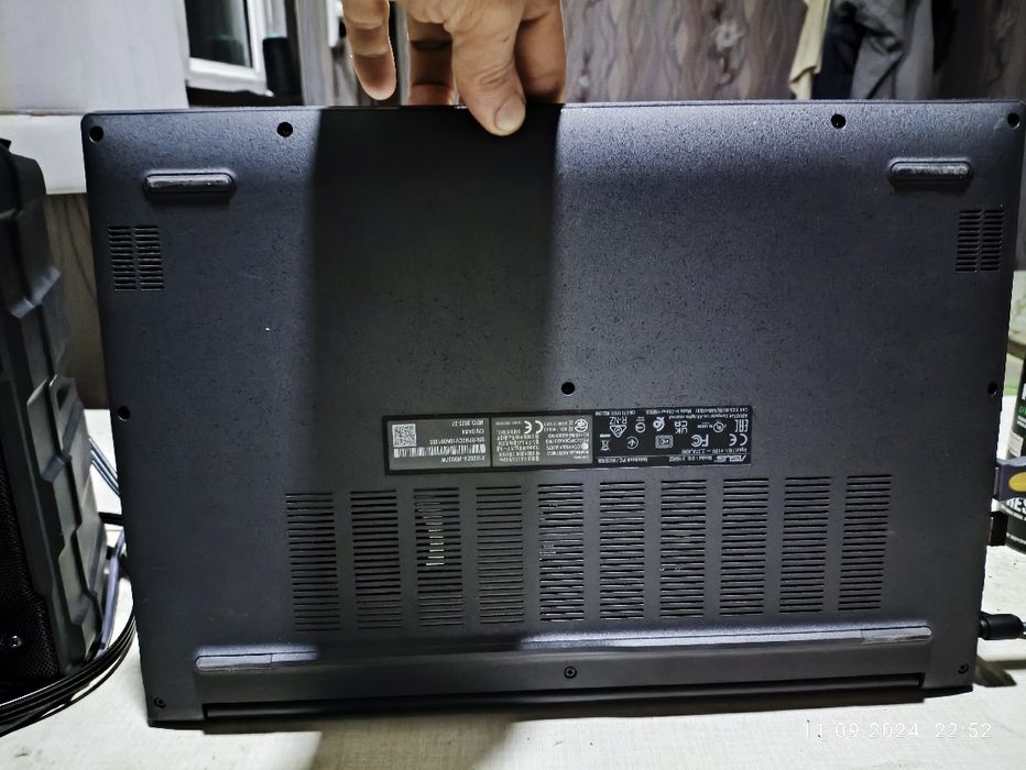 Продам ноутбук Asus viviobook