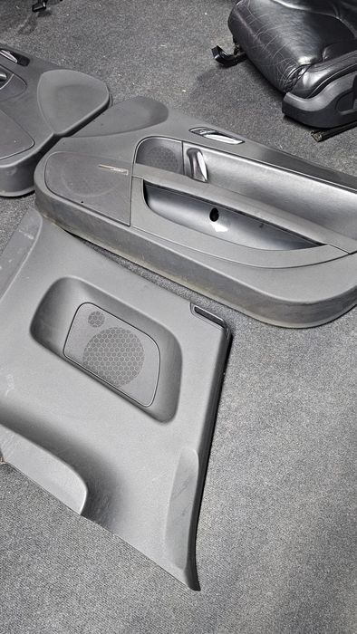 Interior piele complet Audi TT 8J 

Stare buna
Scaunele fata au incalz