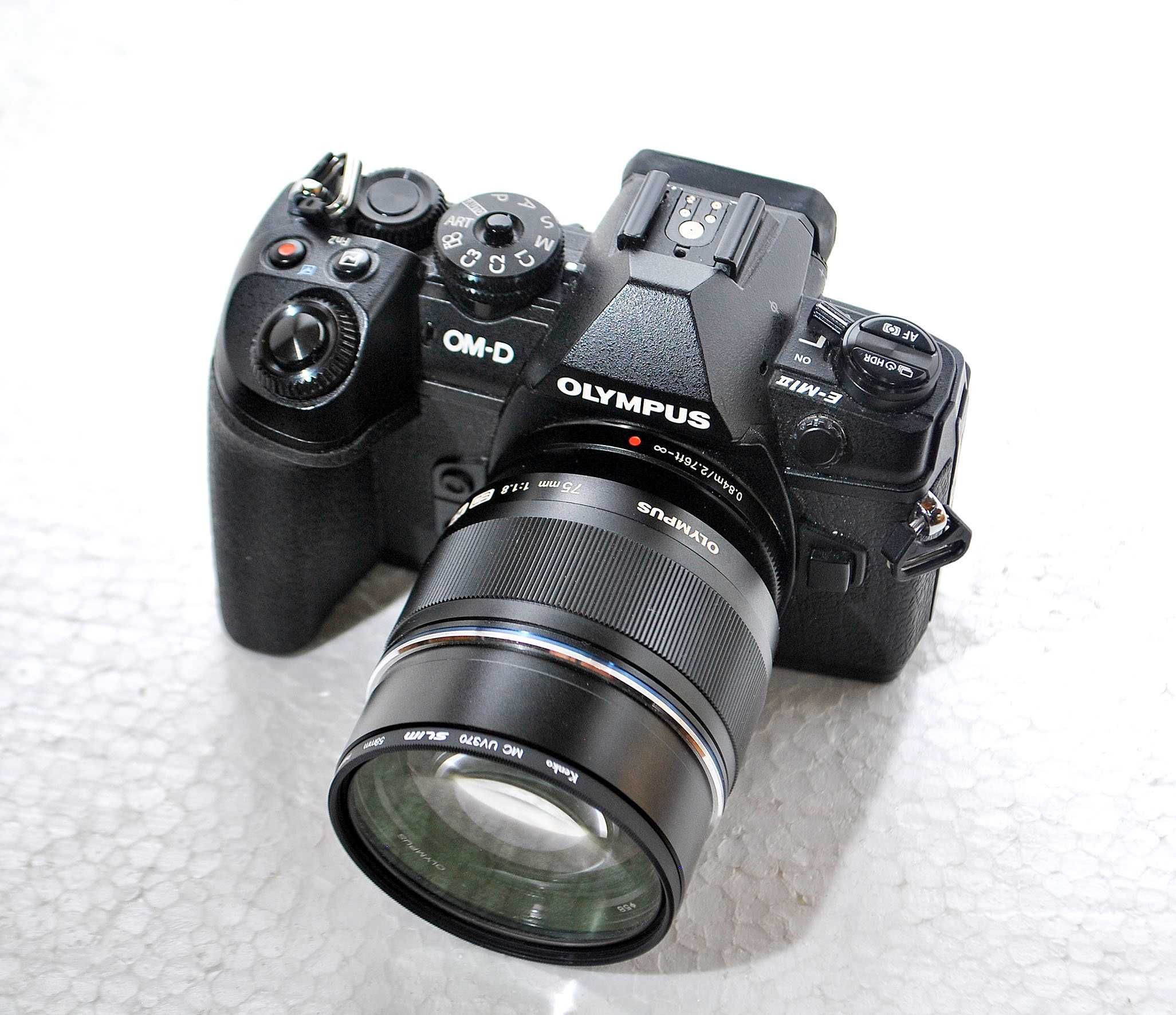 Olympus OM-D E-M1 II