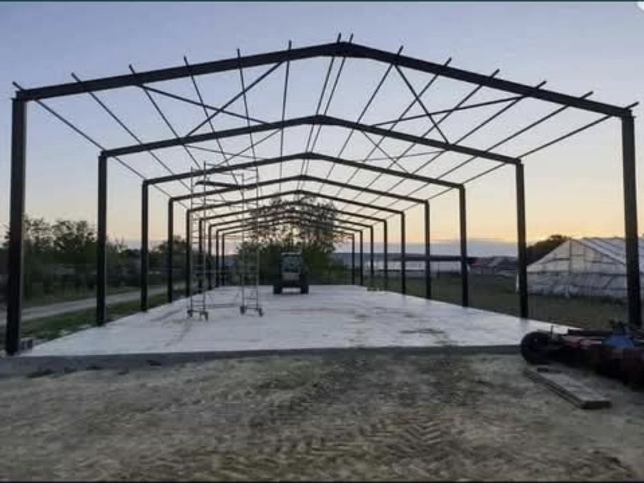 Vand structura metalica din stoc 10x25x4m