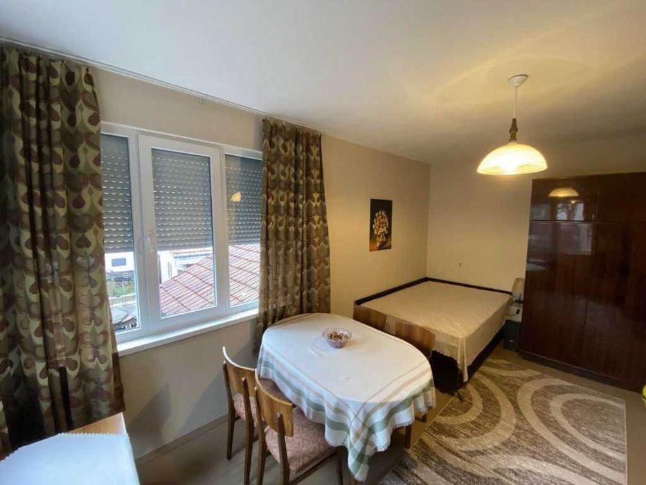 Продава къща гр. Плачковци