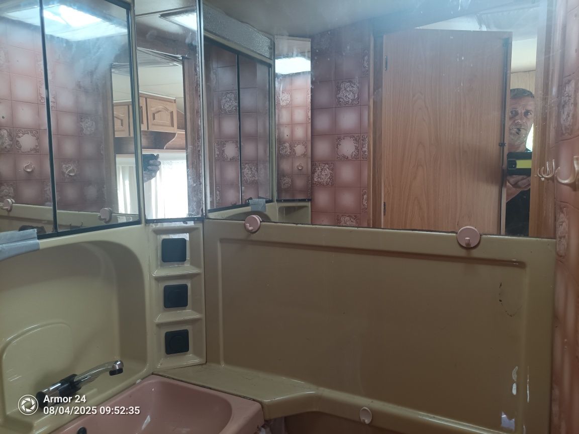 Каравана Knaus с рргистрация