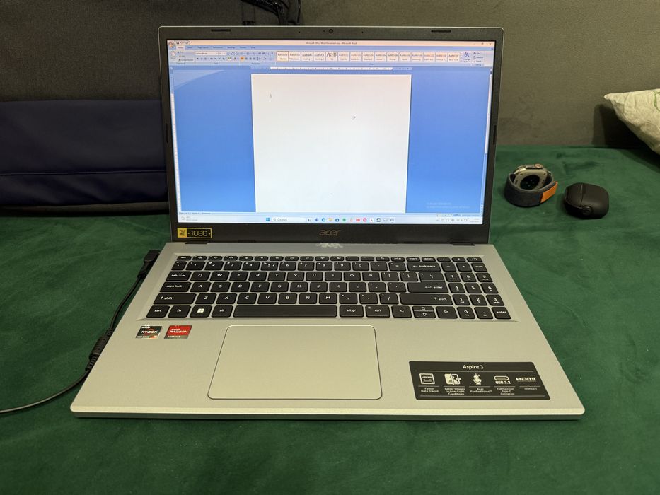 Leptop Acer Aspire 3