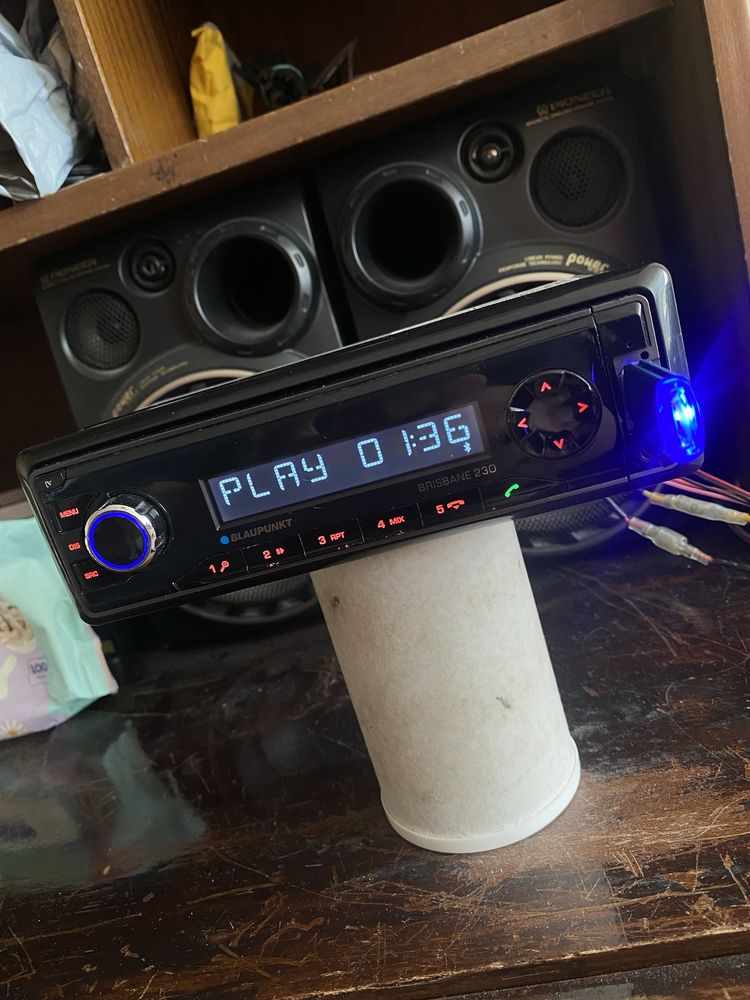 BLAUPUNKT - КАЧЕСТВЕН! - USB Bluetooth Радио плеър за кола сд cd