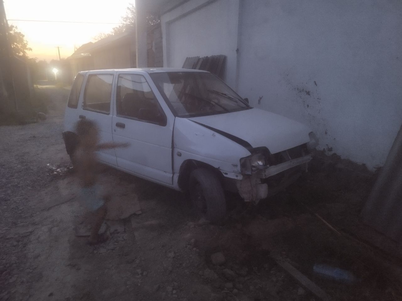 Tiko sotiladi srochna