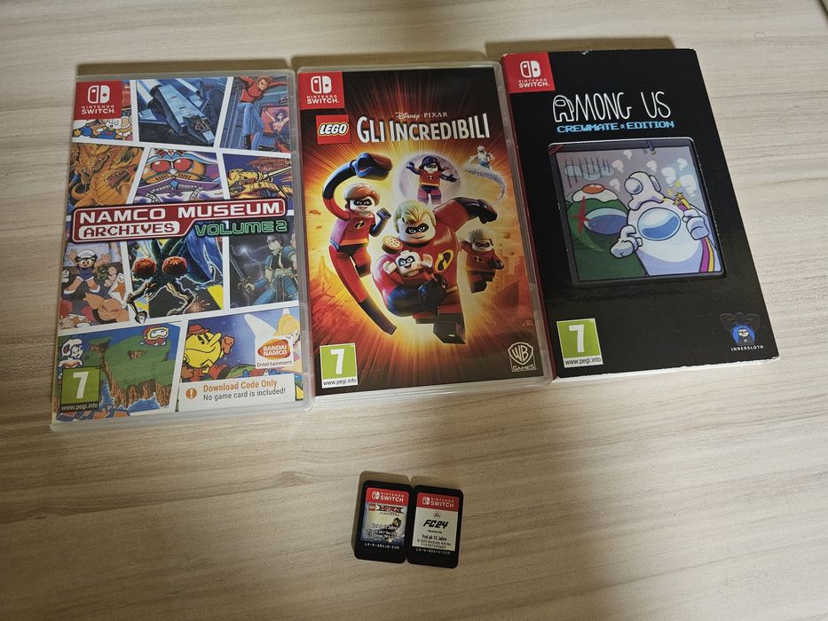 Nintendo Switch 32GB + 128GB SD card