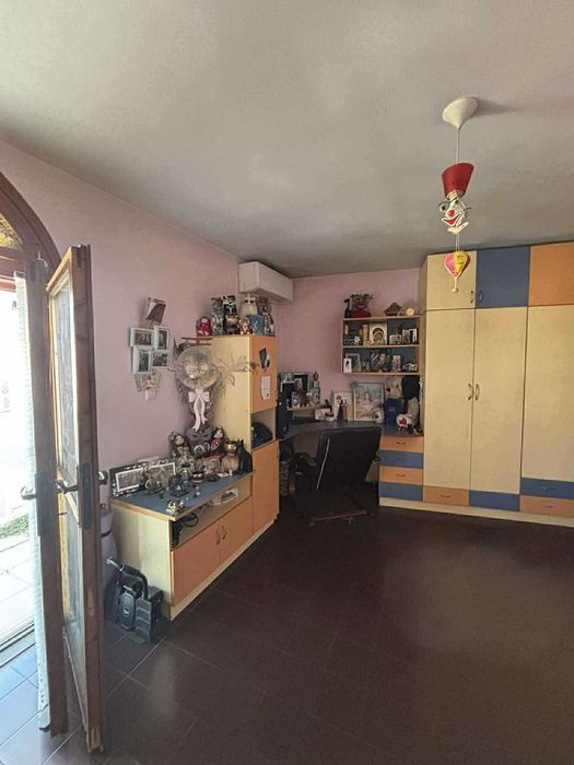 Продава се Къща в Пловдив, Младежки Хълм - 350 кв.м за 1143 €/кв.м - Снимка #4