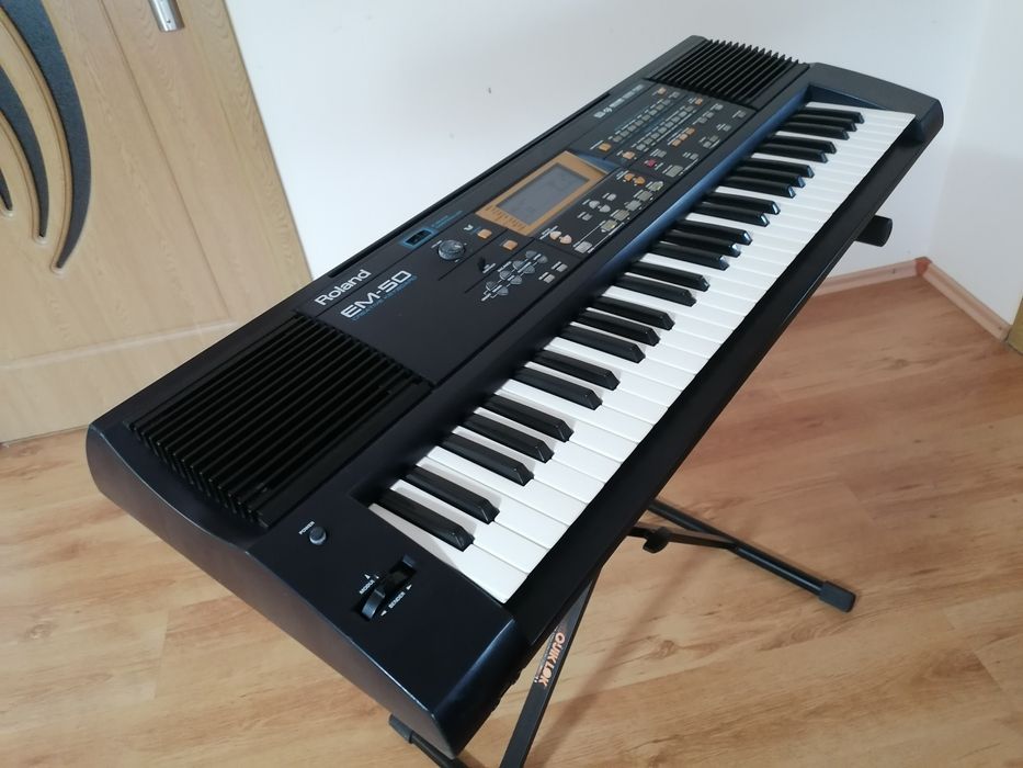 Roland EM-20 ROLAND EM-10 pian orga sintetis