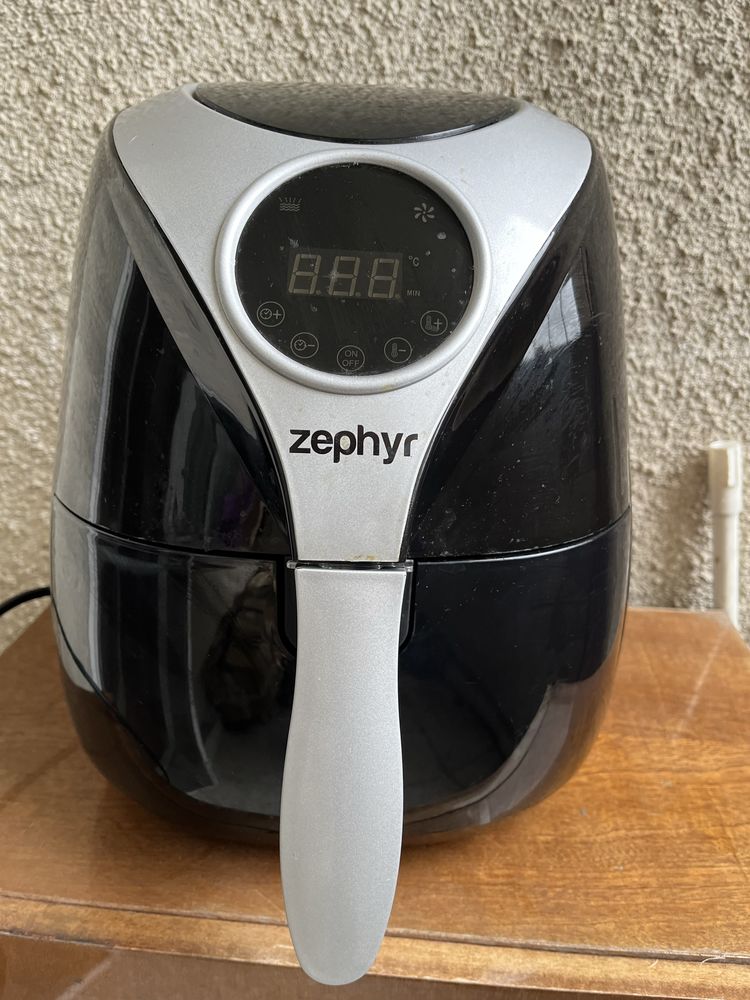 Фритюрник с горещ въздух ZEPHYR ZP 1980 AH, 1600W