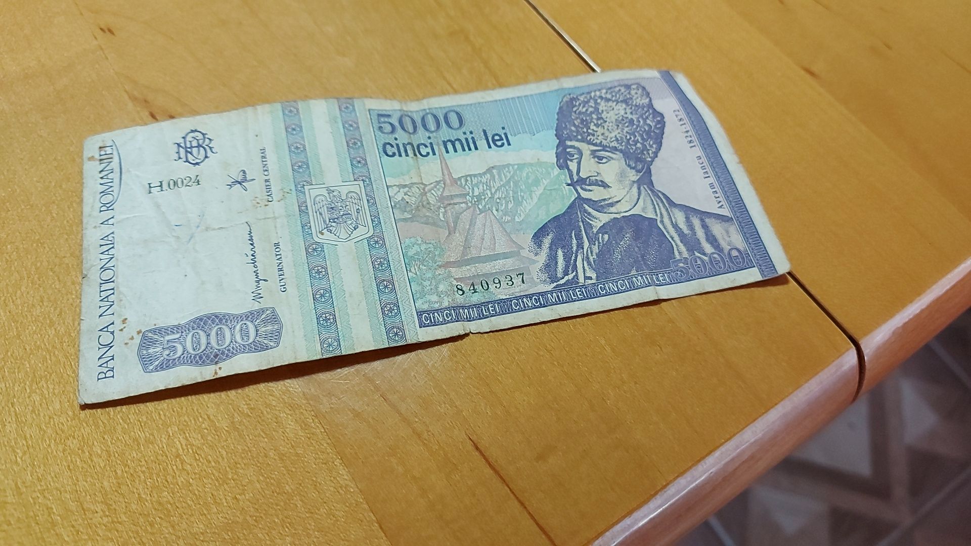 Bancnote Vechi străine și românești