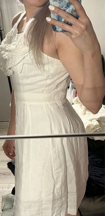 Rochita de vara alba