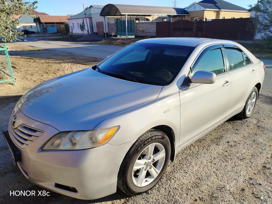 Тайота Камри 2007