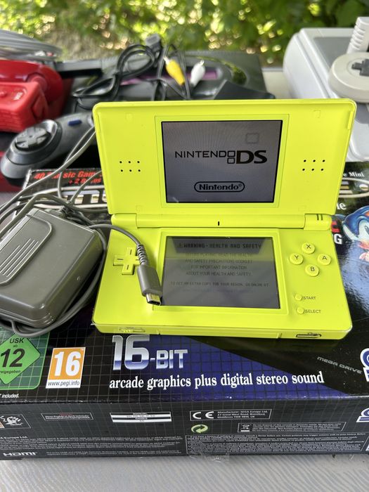 Sega mega drive , nintado wii si ds super nintendo