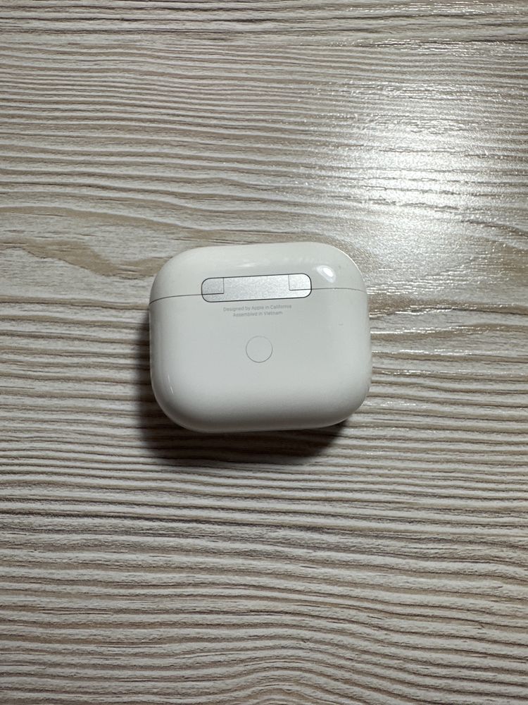 Продаю AirPods (3rd generation)