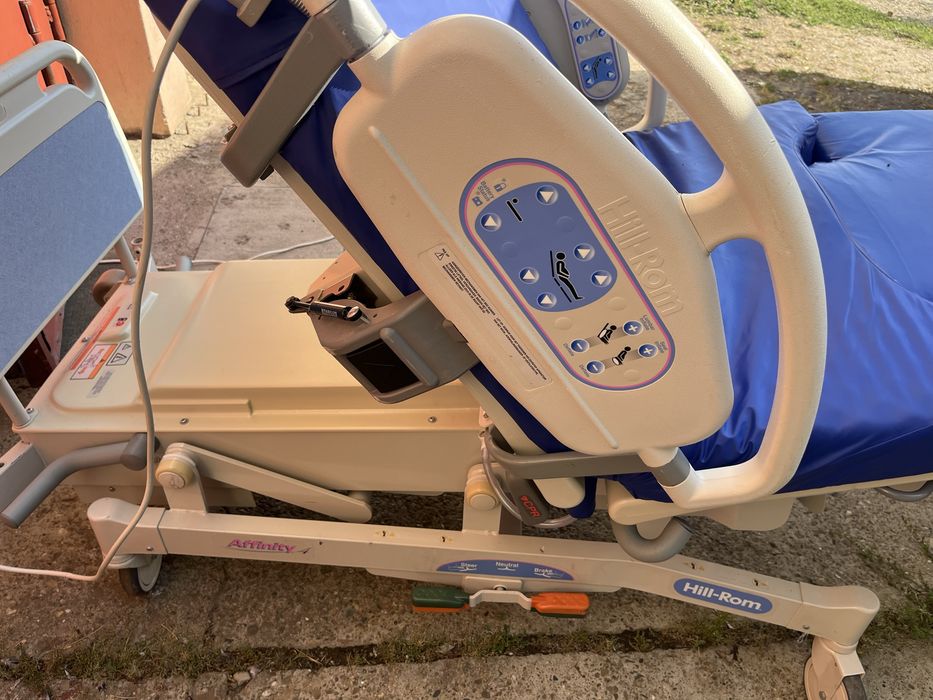 pat de spital electric  HILL-ROM Affinity 4 P3700 Birthing Bed