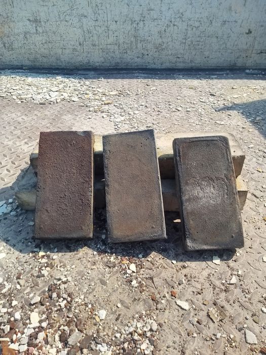 Огнеупорни тухли и плочи 1,20 за бр