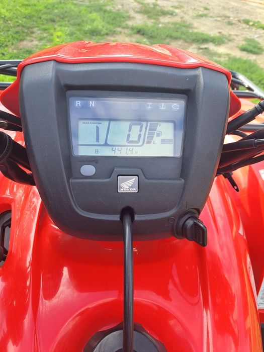 Vând atv Honda trx 500