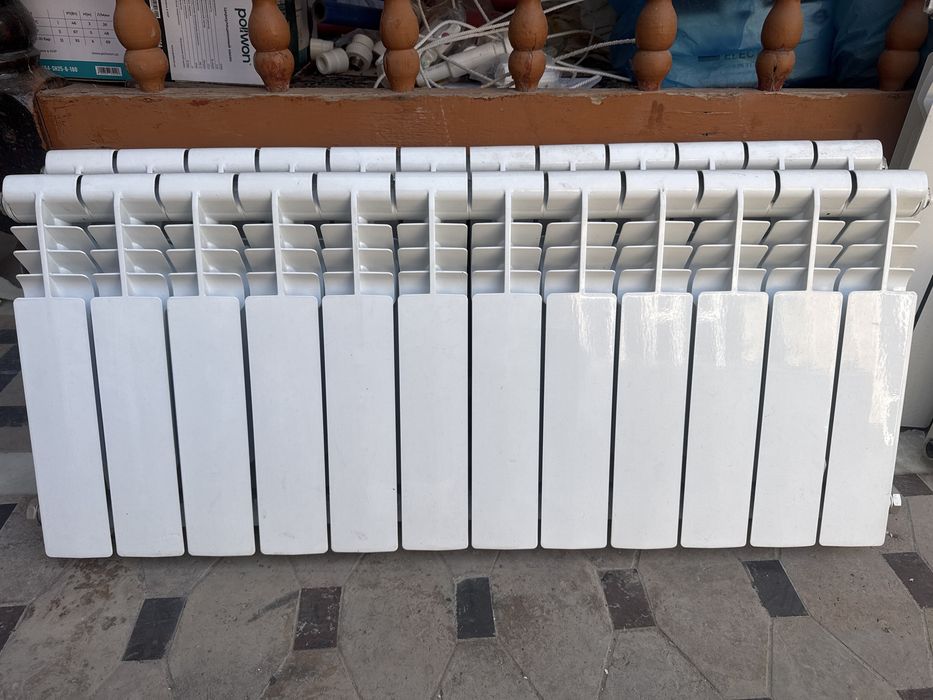 Радиатор батарея б/у