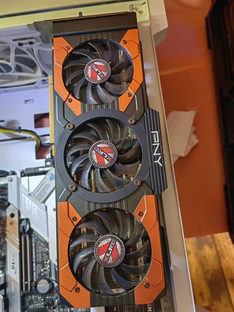 Видеокарта NEVIDIA GeForce GTX 1080 8 GB PNY