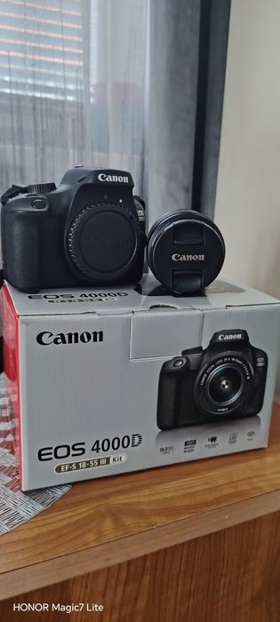 Aparat foto Canon EOS400D