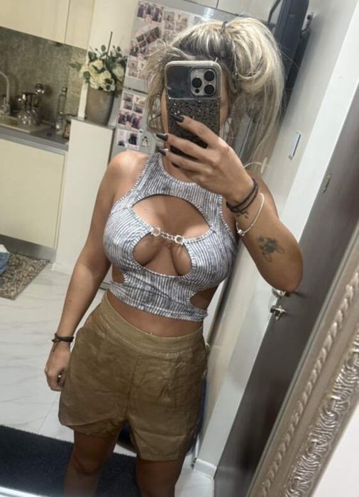 Crop Top decupat Y2K shein