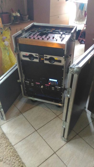 Rack case (pupitru dj , case)