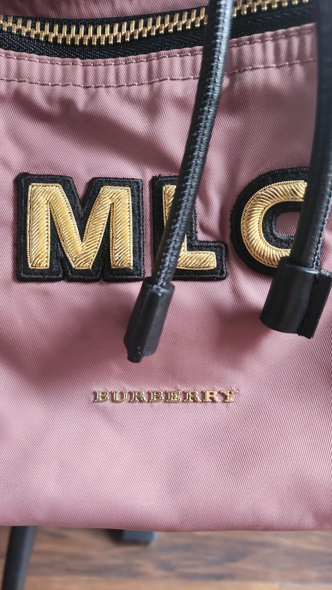 Burberry раница среден размер