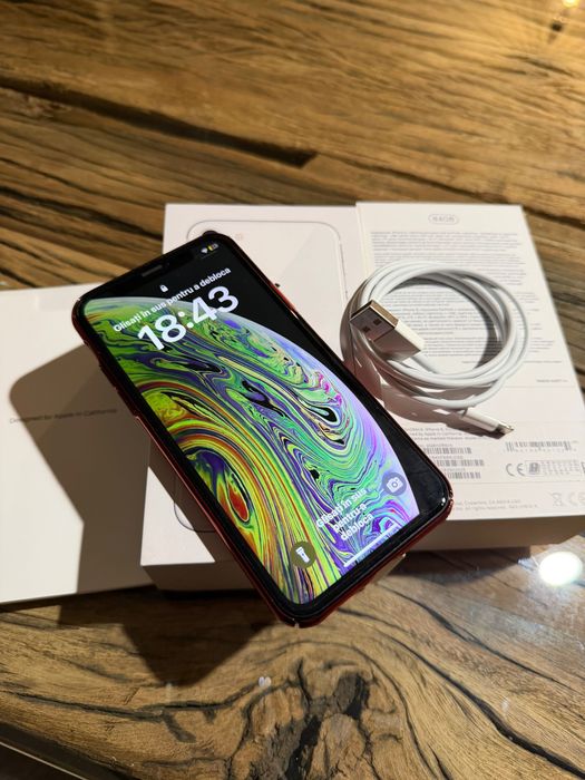 iphone Xs, 64Gb gri inchis, cablu incarcator, husa