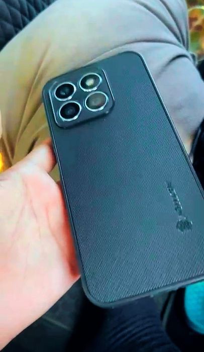 Honor x8b в отличном состоянии