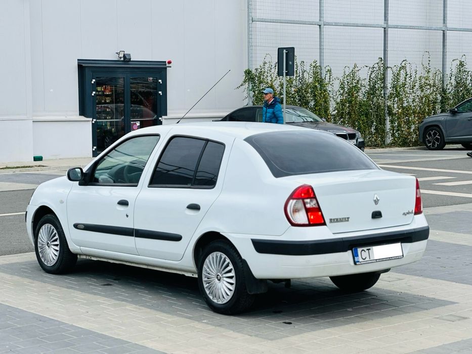 URGENT - Renault Symbol // An 2006 // Proprietar // 1.4 Benzina //