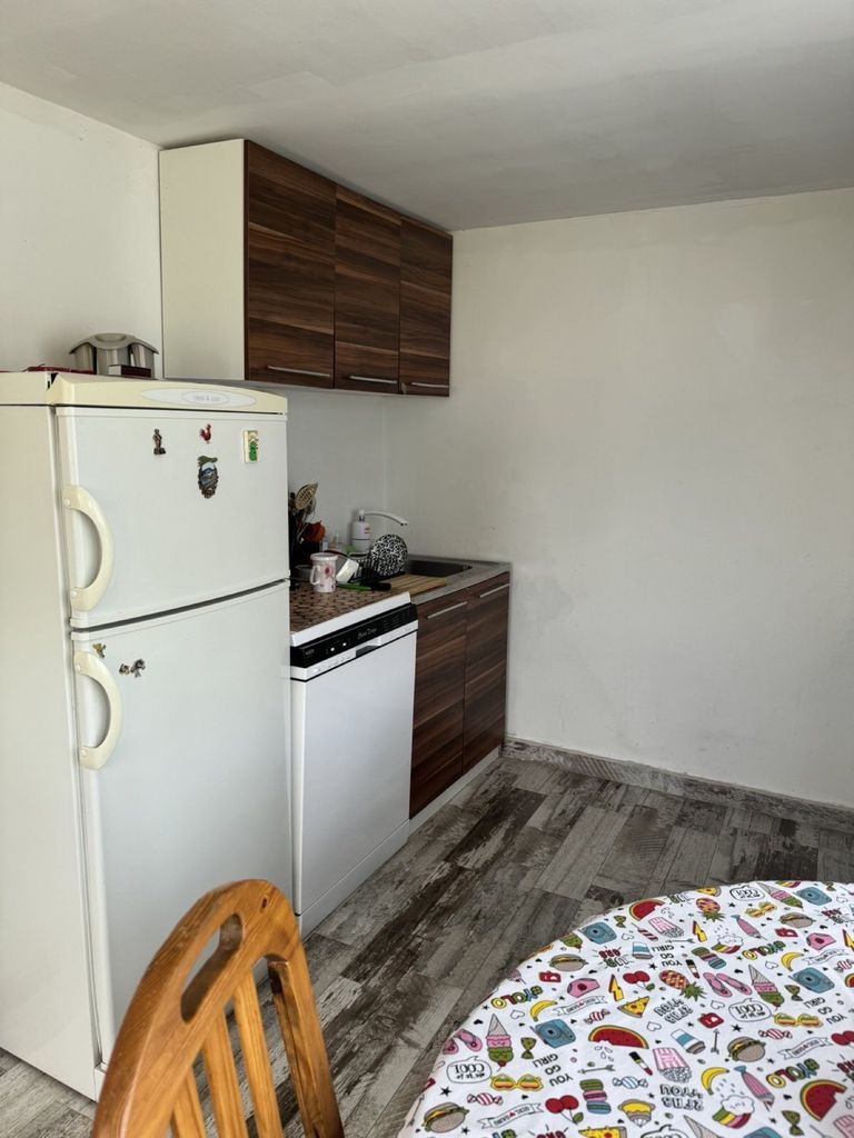 Продава се Къща в с. Гуцал, Област София-област - 180 кв.м за 462 €/кв.м - Снимка #7