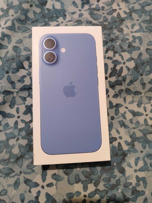 iPhone 16 128gb,baterie 100%