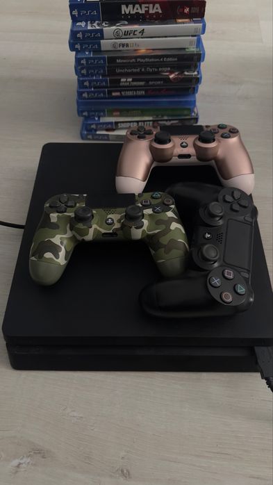 Продам Playstation 4 slim