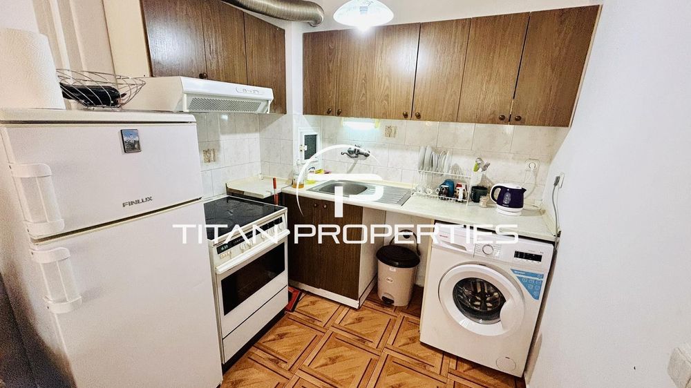 Дава се под наем Двустаен апартамент в Бургас, Зорница - 50 кв.м за 331.5 € - Снимка #1