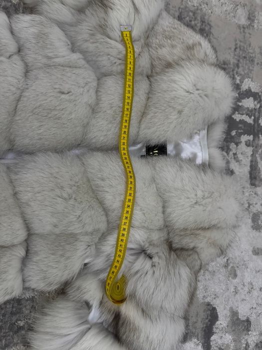 Haina blana de vulpe S
