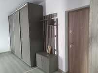 Închiriez apartament