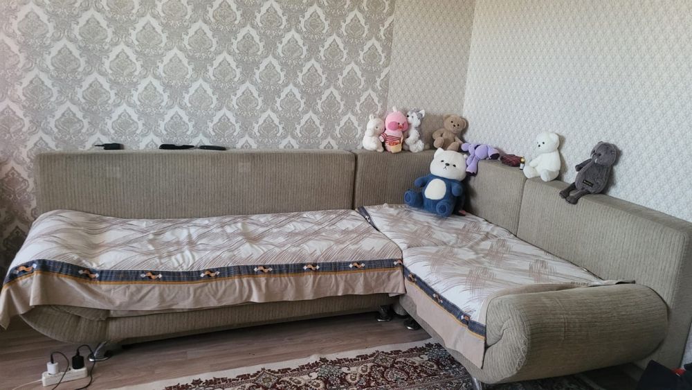 диван с кресло б/у цена 30 000