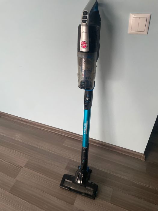 Aspirator vertical Hoover