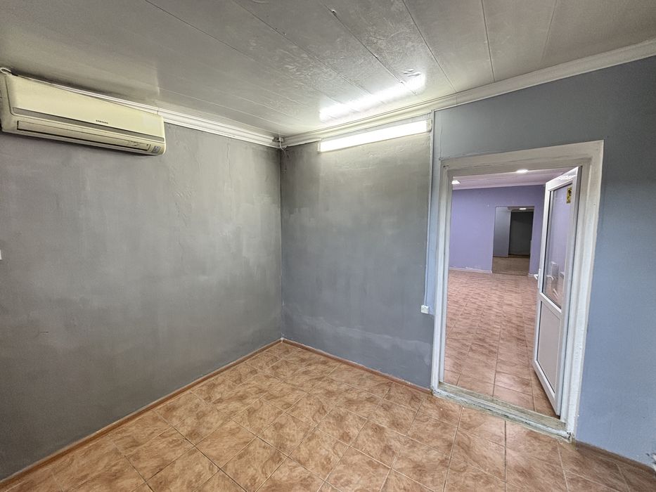 Продаётся коммерческое помещение в густонаселённом мкр. Алмагуль