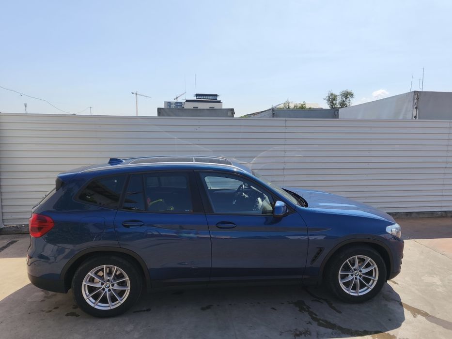 Bmw X3 G01 2.0 benzina xdrive, trapa panoramica