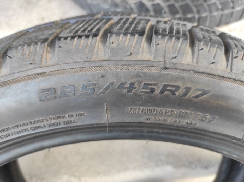 Cauciucuri iarna 225/45/17