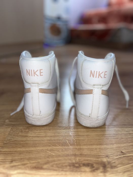 Blazer Mid 77- Nike