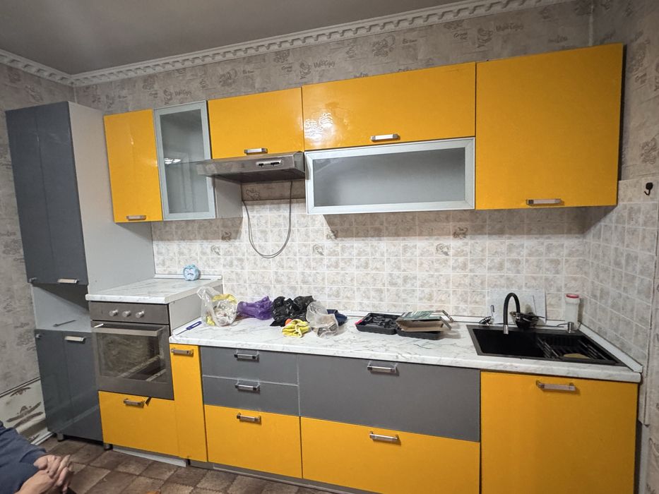 Продам кухонный гарнитур