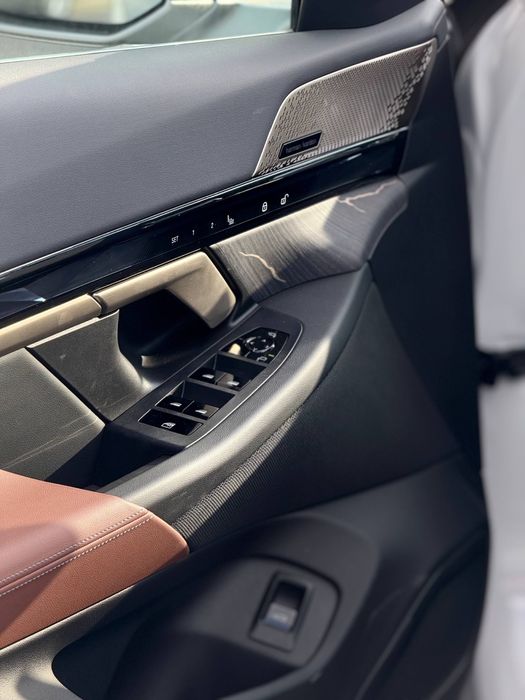 BMW i5 35L Bmw i5 35L