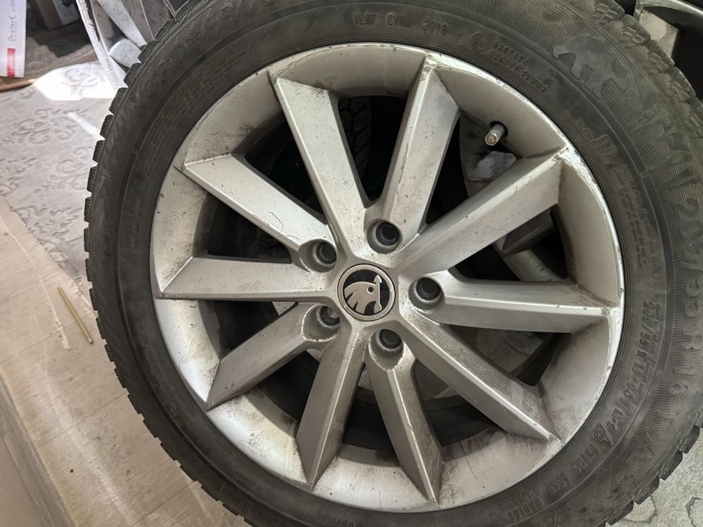 Шины и диски зимние от Skoda superb